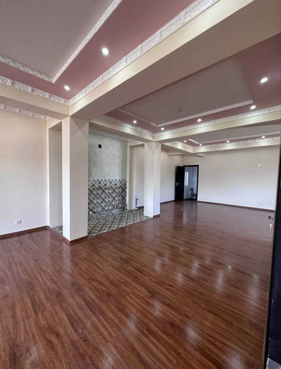 Продается 3/3/3 кв Кибрай центр Новостройка №740 Жамила