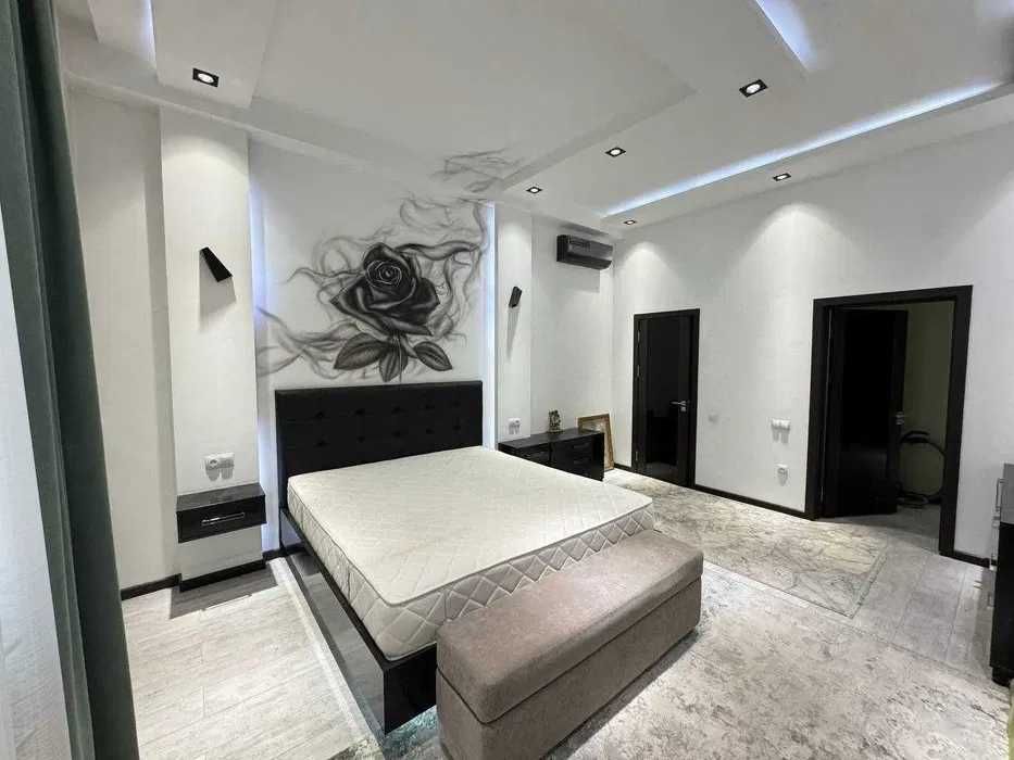 Яккасарой Туйхона Нукус Дамарик Новостройка Квартира 3/4/8  150м2