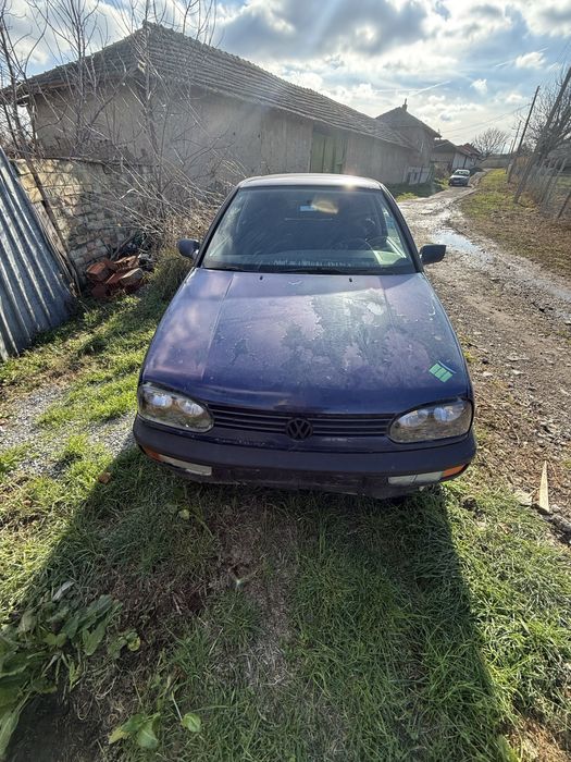 VW golf 1.6LPG САМО на части