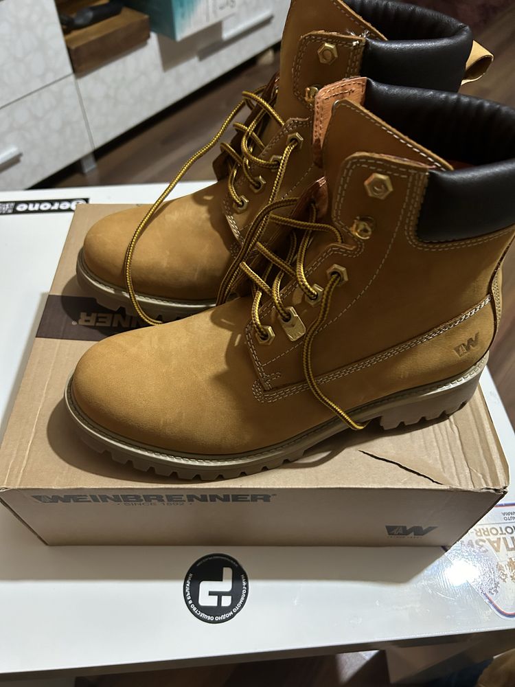 Weinbrenner boots