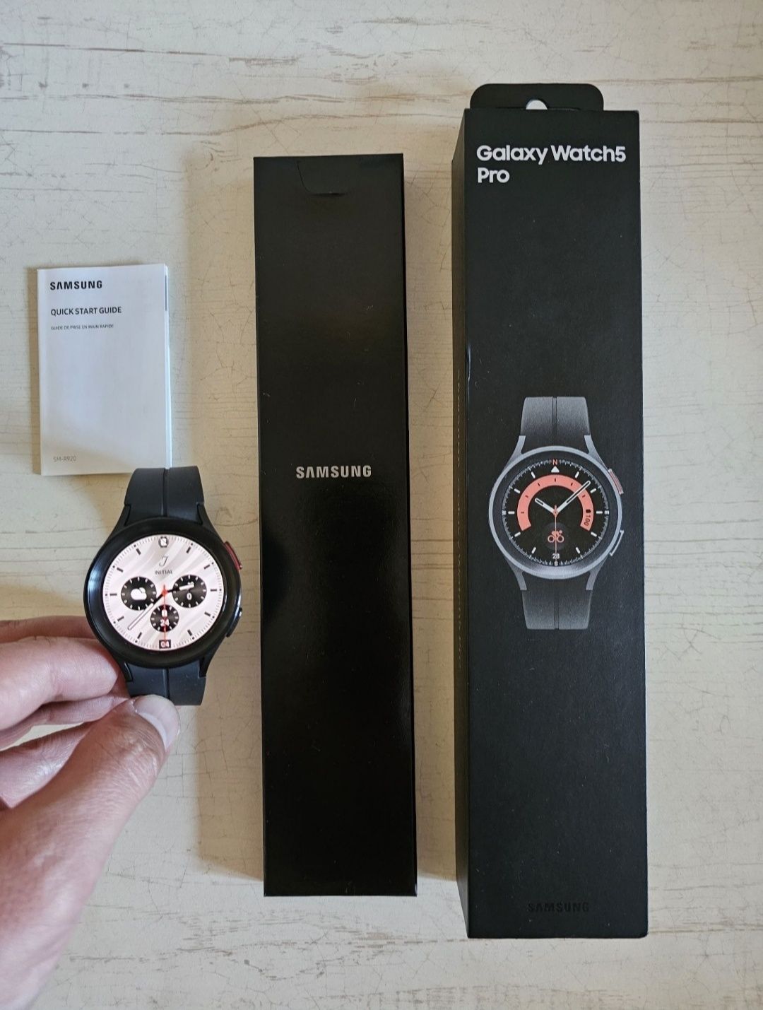 Samsung galaxy watch 5 pro Bir kun taqilgan idial