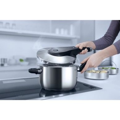 WMF Perfect Pro 6,5l Тенджера под налягане произведена в Германия