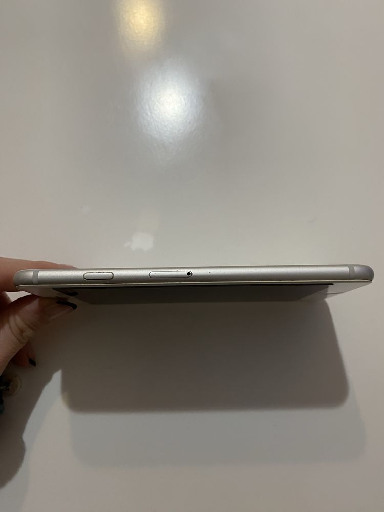 Iphone 6 128GB 90% батерия