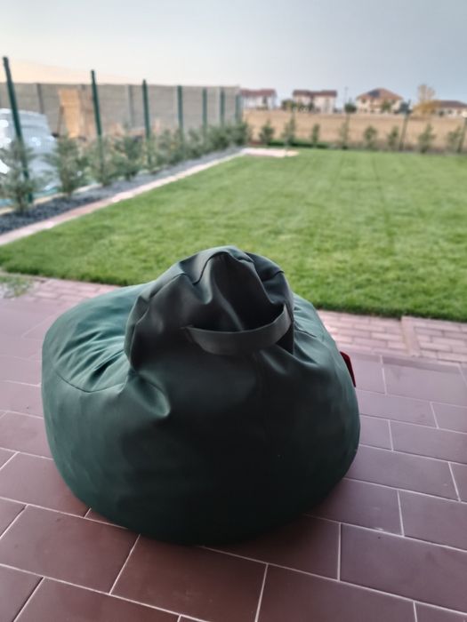 Fotoliu puf, umplut cu polistiren expandat