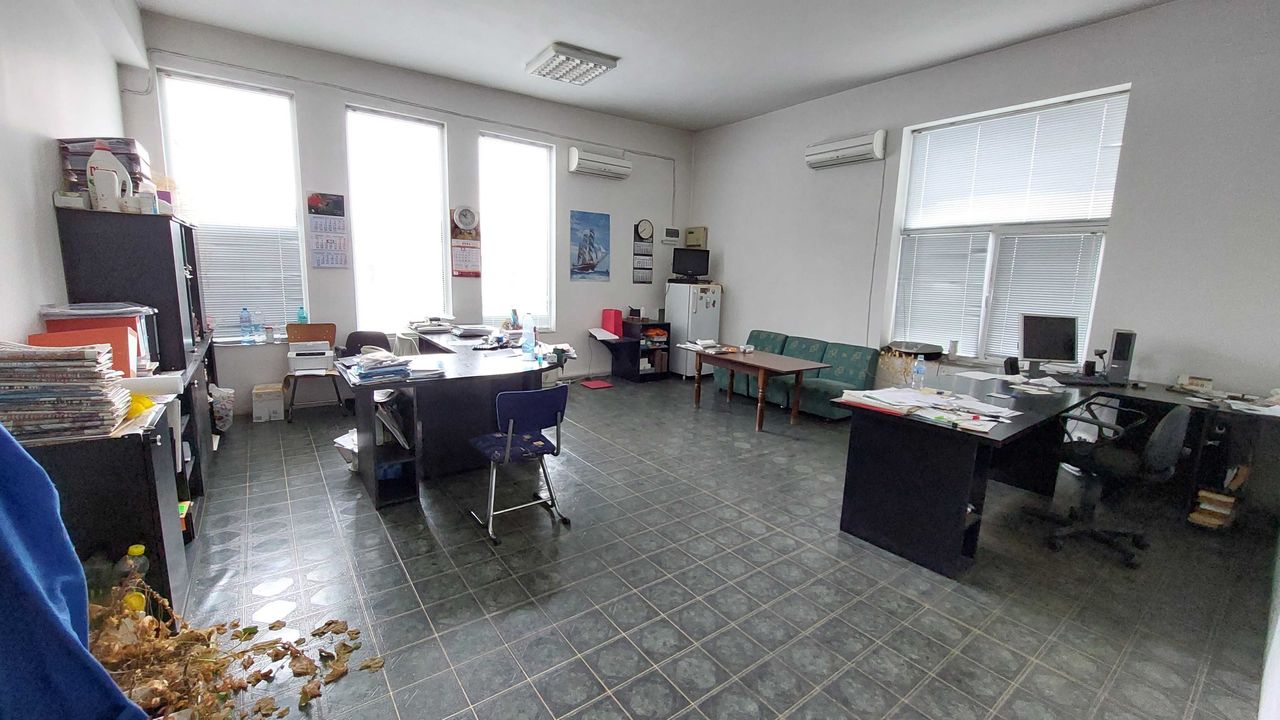 Продава се Промишлена сграда в Габрово, Промишлена зона - 983 кв.м за 336 €/кв.м - Снимка #5