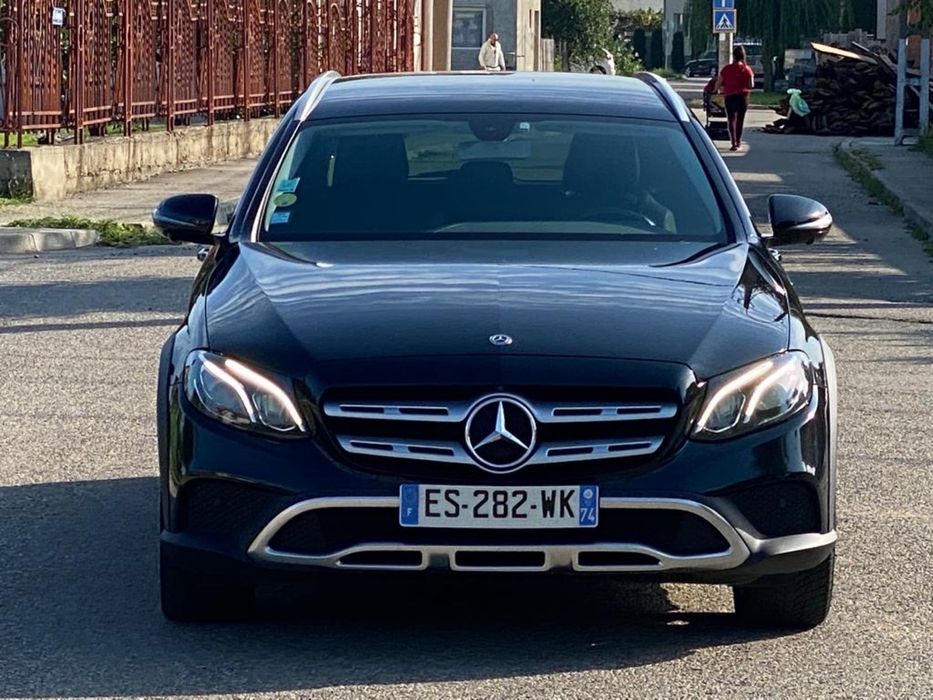 Mercedes-Benz E 220 d 4Matic T All-Terrain 9G-TRONIC Avantgarde