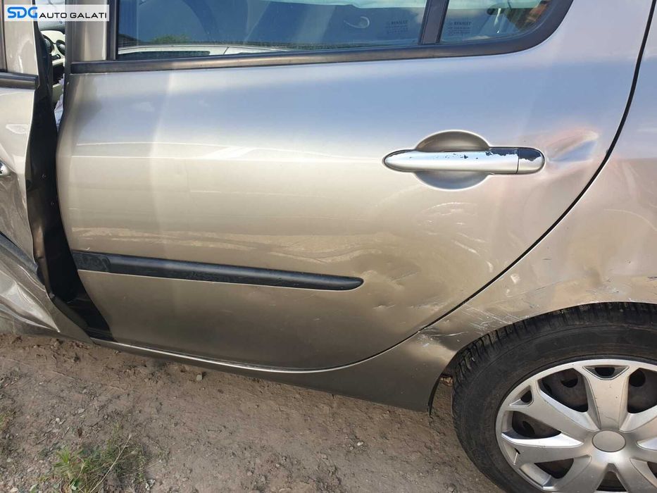 Usa Usi Portiera Portiere Stanga Spate Dezechipata cu DEFECT Renault Clio 3 Hatchback 2005 - 2014 Culoare TEHNK [C3697]