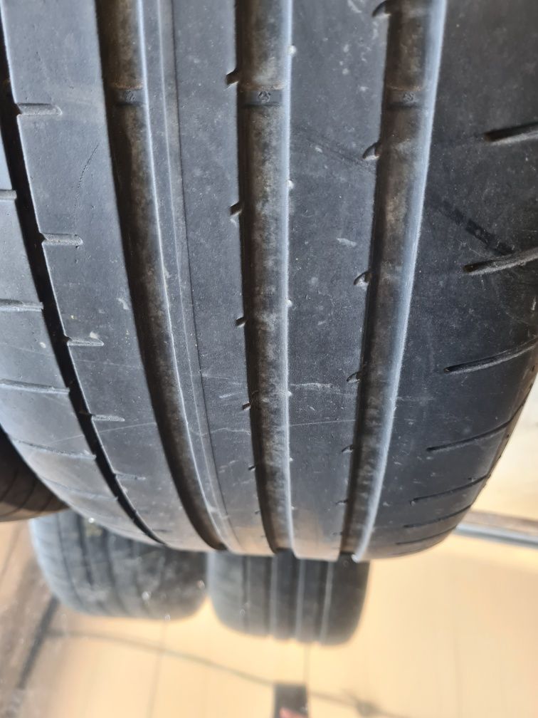 2 бр. летни гуми 235/55/19 GoodYear SUV DOT 2918 4,5 mm