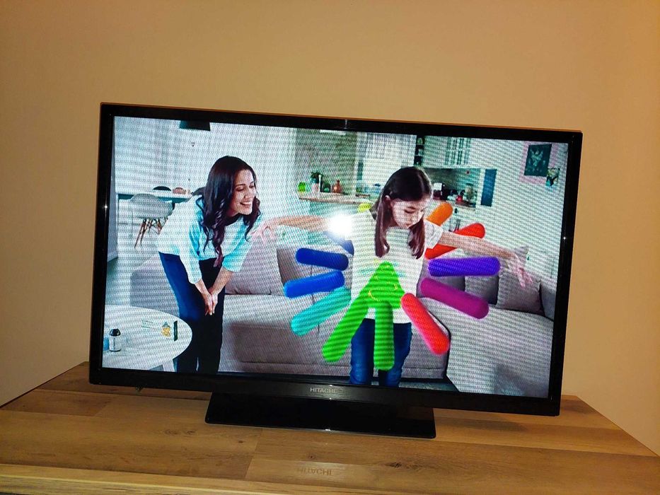 Телевизор  HITACHI 32 инча