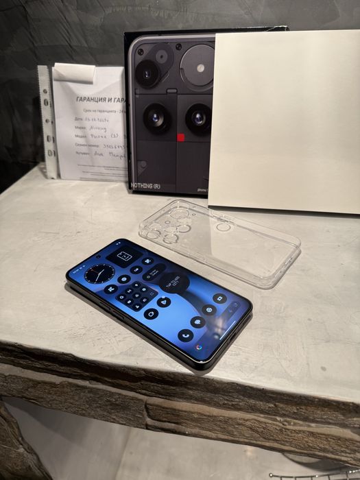 КАТО ЧИСТО НОВ Nothing Phone 3 512GB Black