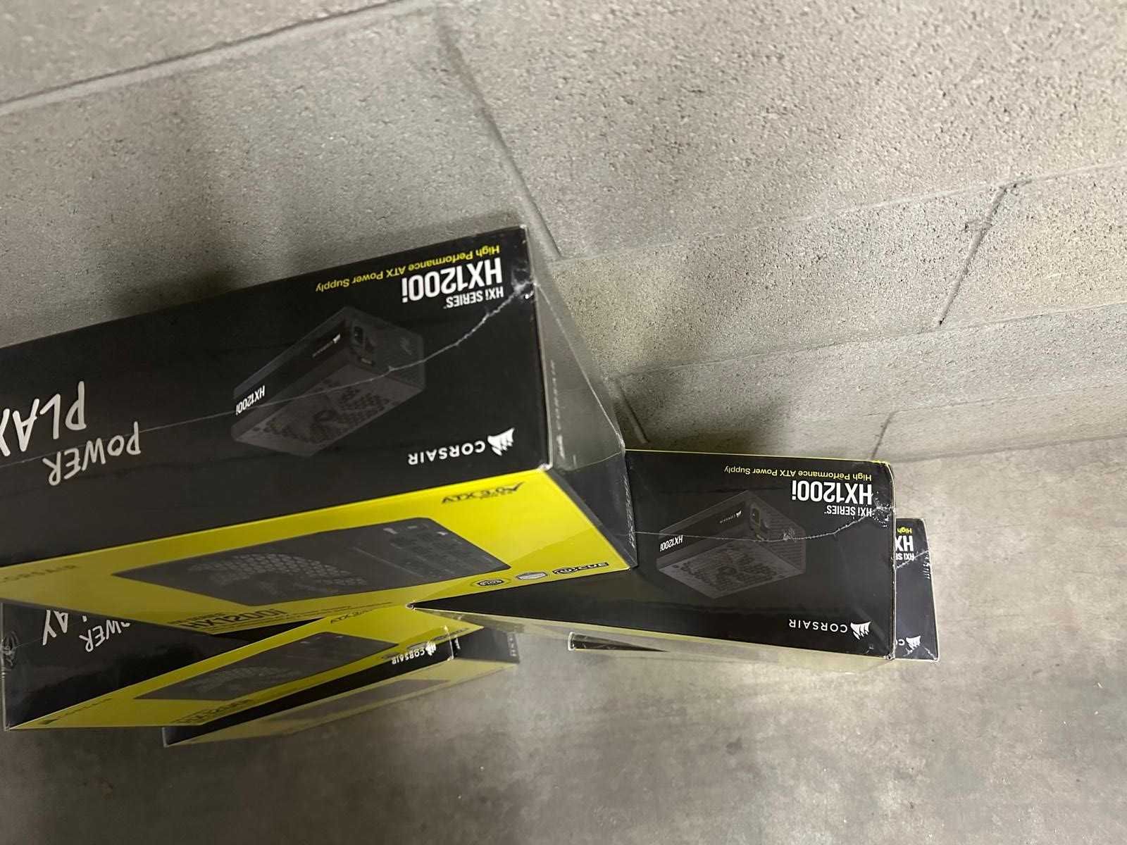 SURSA SIGILATA Corsair HXi Series HX1200i , 80+ Platinum, 1200W