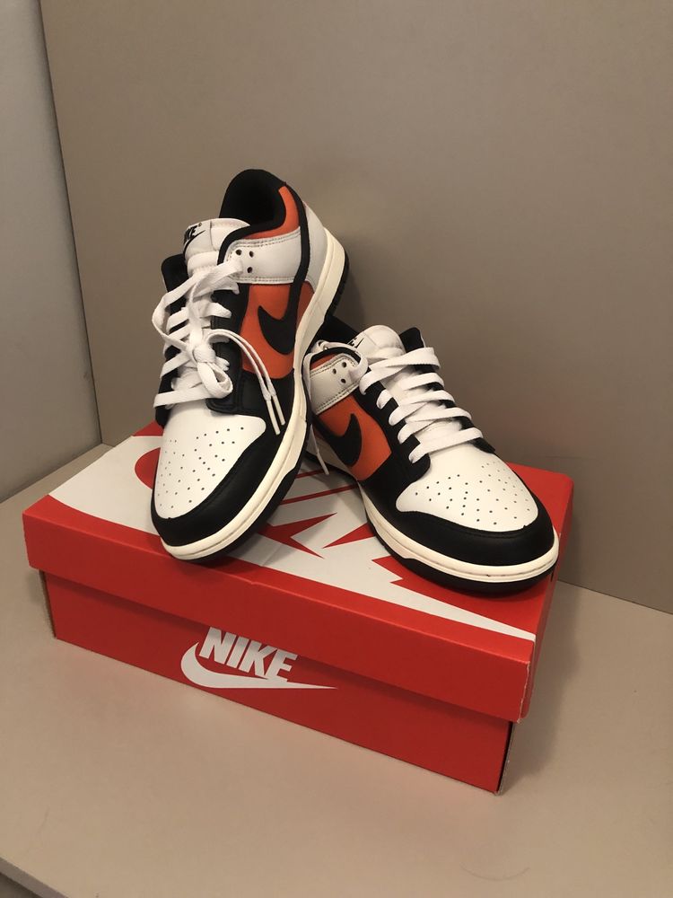 Nike Dunke ЧИСТО НОВИ !