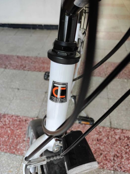 Crown Trekking 28” – алуминиев велосипед с 21 скорости и багажник