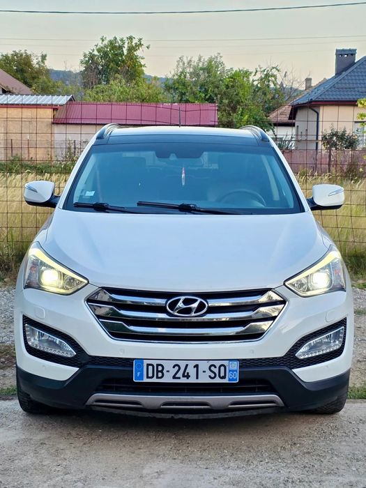Hyundai Santa Fe 2.2 CRDI 197cp 4x4 Piele Navi PDC Trapa Panoramic Xenon Led FULL