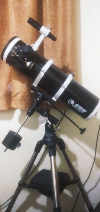 Teleskop selestron Deluxe D130 f650