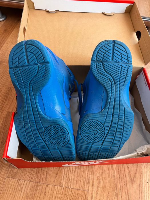 Adidași Nike basketball