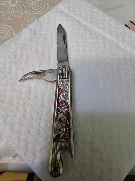 Джобни български ножки.