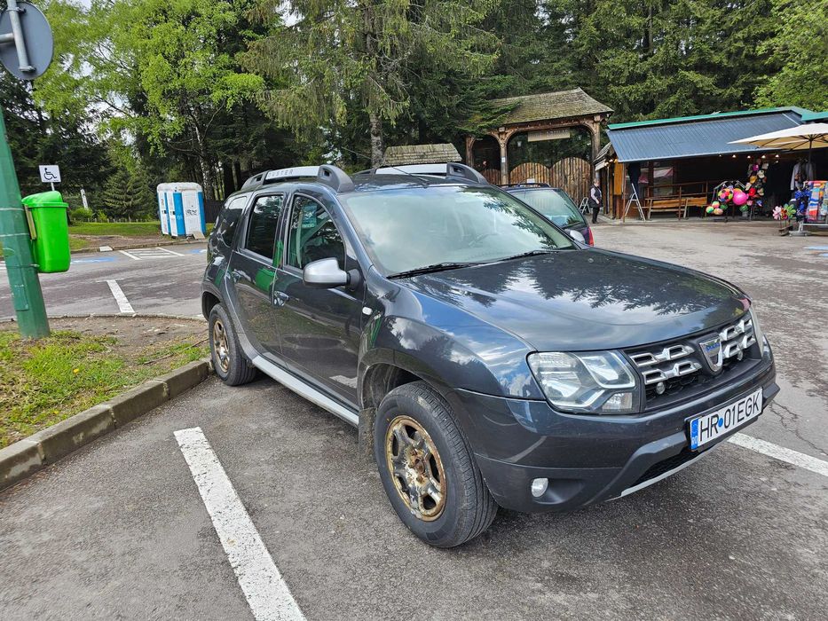 Vand dacia duster, fabricat in 2015 4x4