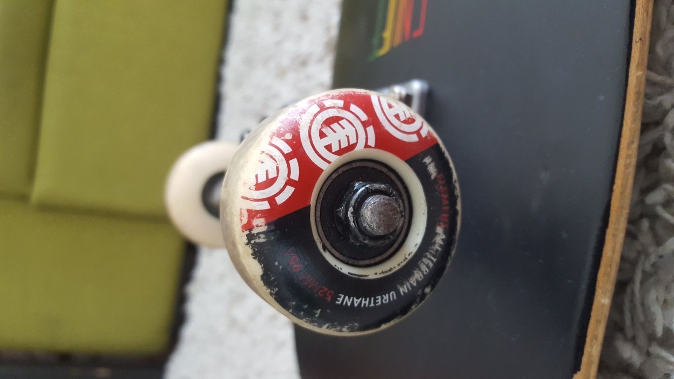 Skateboard custome