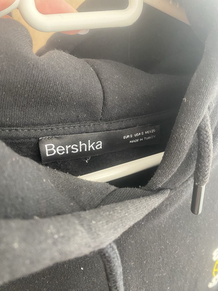Суичър Bershka размер S oversized