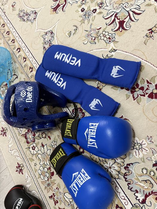 Продам спортивные защиты