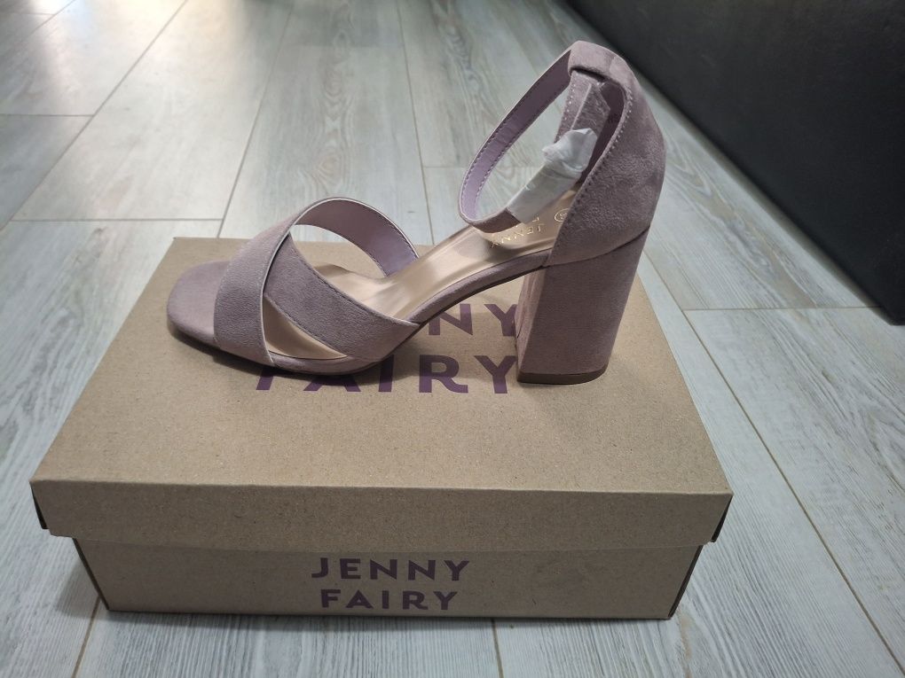 Нови Jenny Fairy сандали на токчета