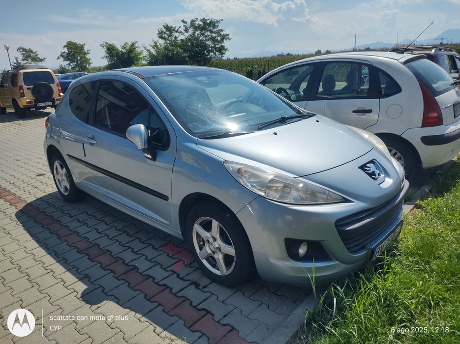 Vând Peugeot 207 benzină euro 5