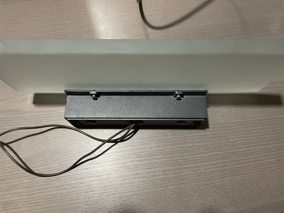 Vand aplica  led sticla