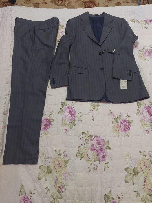 Мужской костюм .