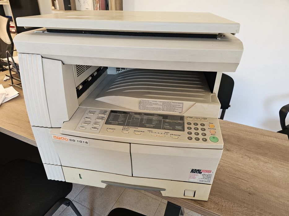 Принтер , скенер UTAX CD1016
