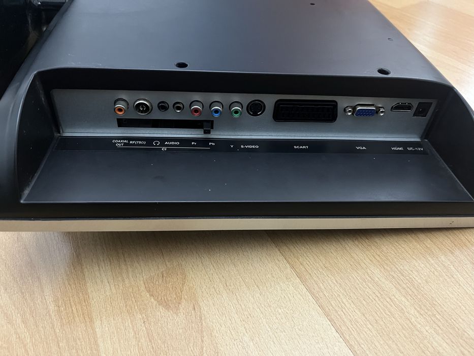 Телевизор 12v/220v