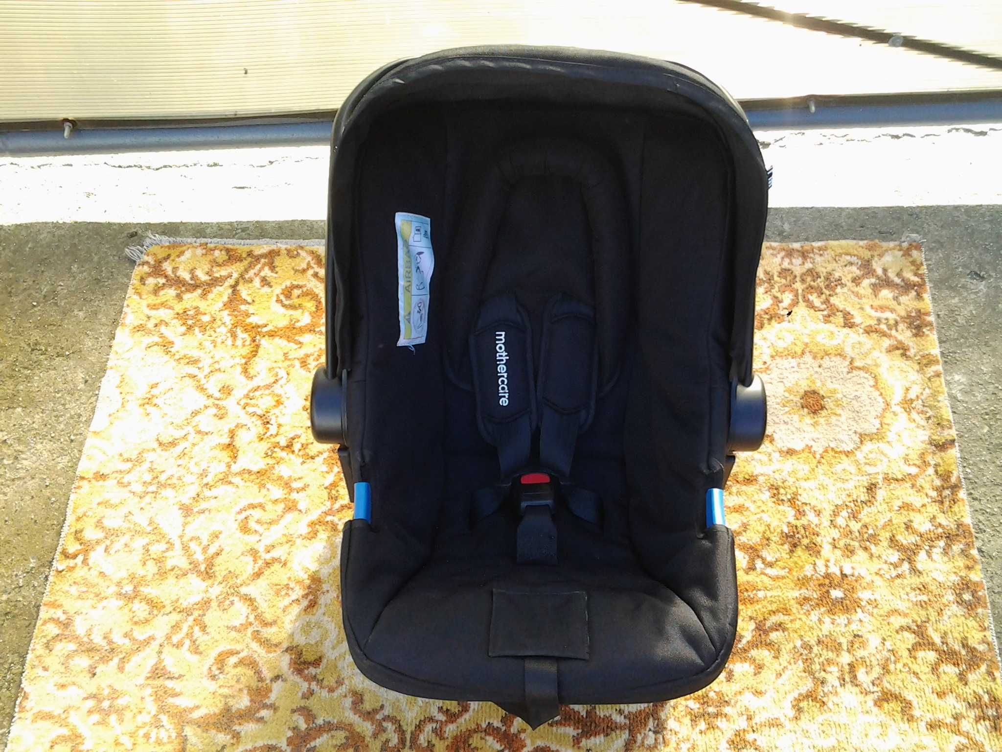 Mother Care | adaptori + scoica scaun auto | copii (0-13 kg)