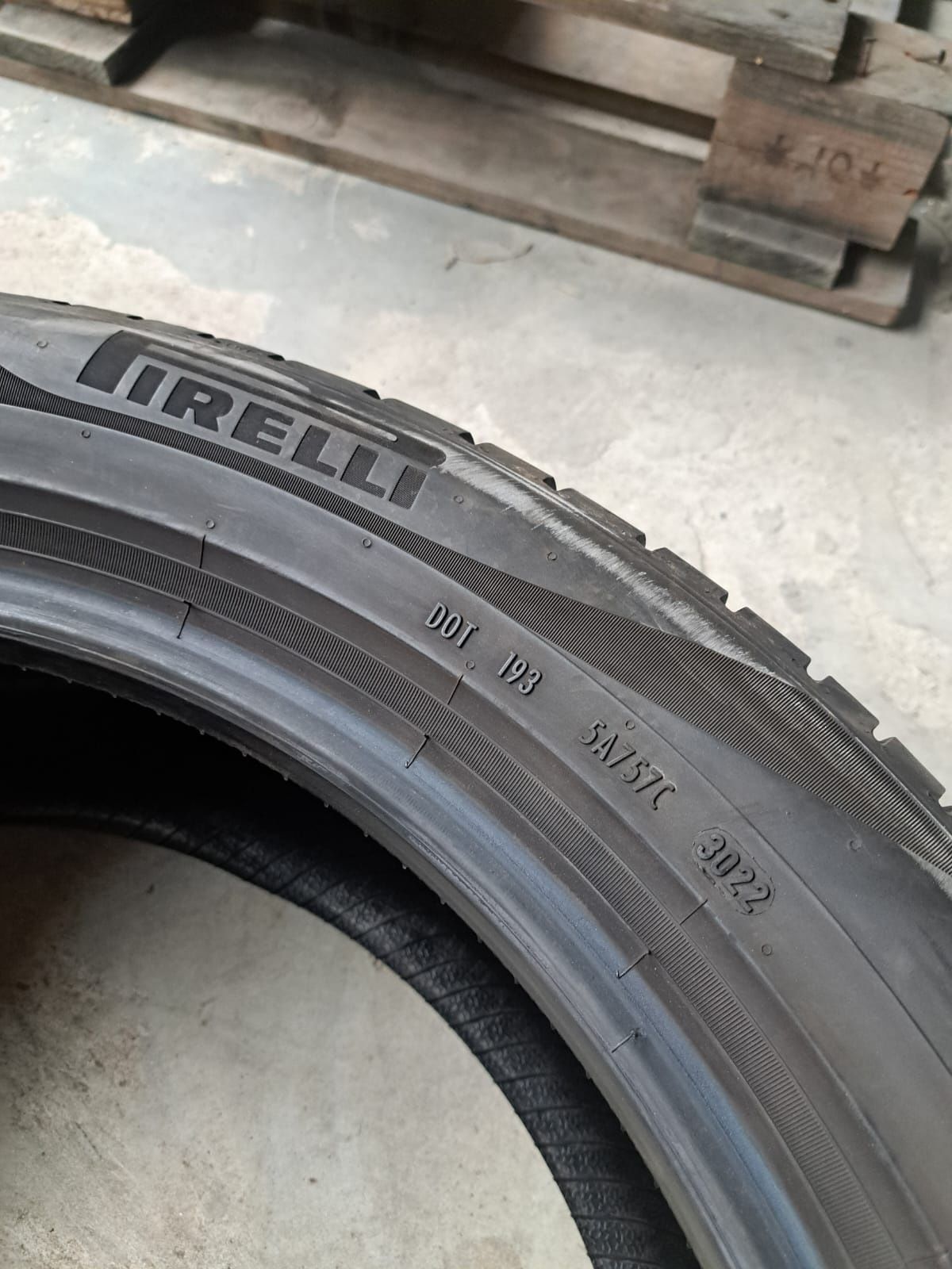 2 anvelope vară 255 45 r19 Pirelli