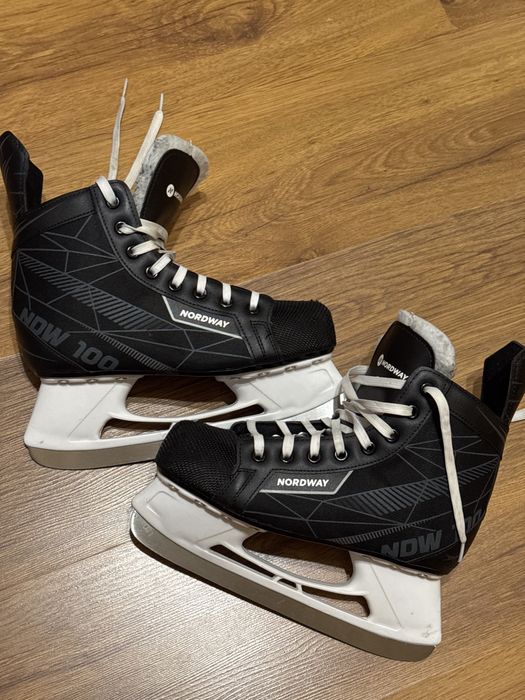 Продается коньки Nordway