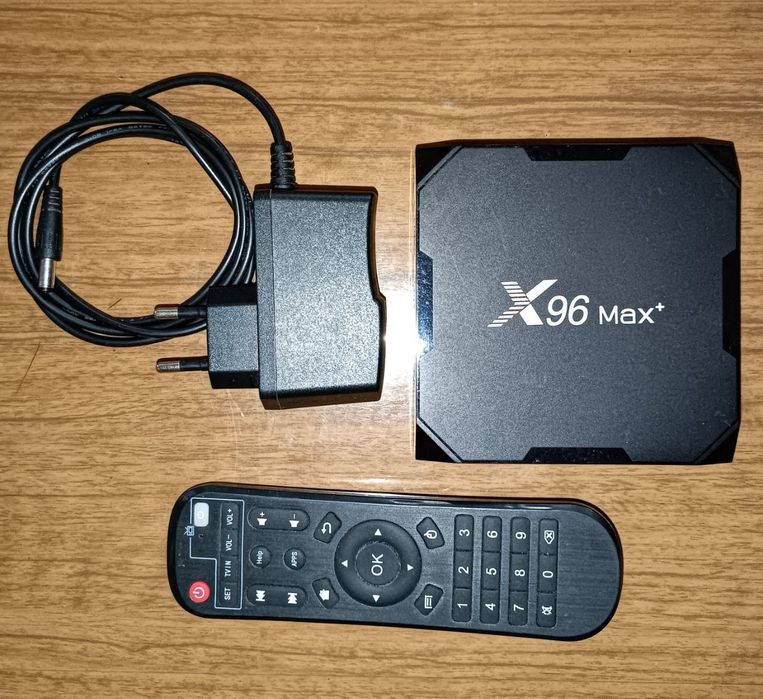 ТВ-приставка X96 Max+