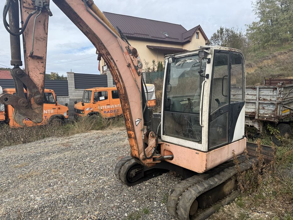 Miniexcavator Terex defect