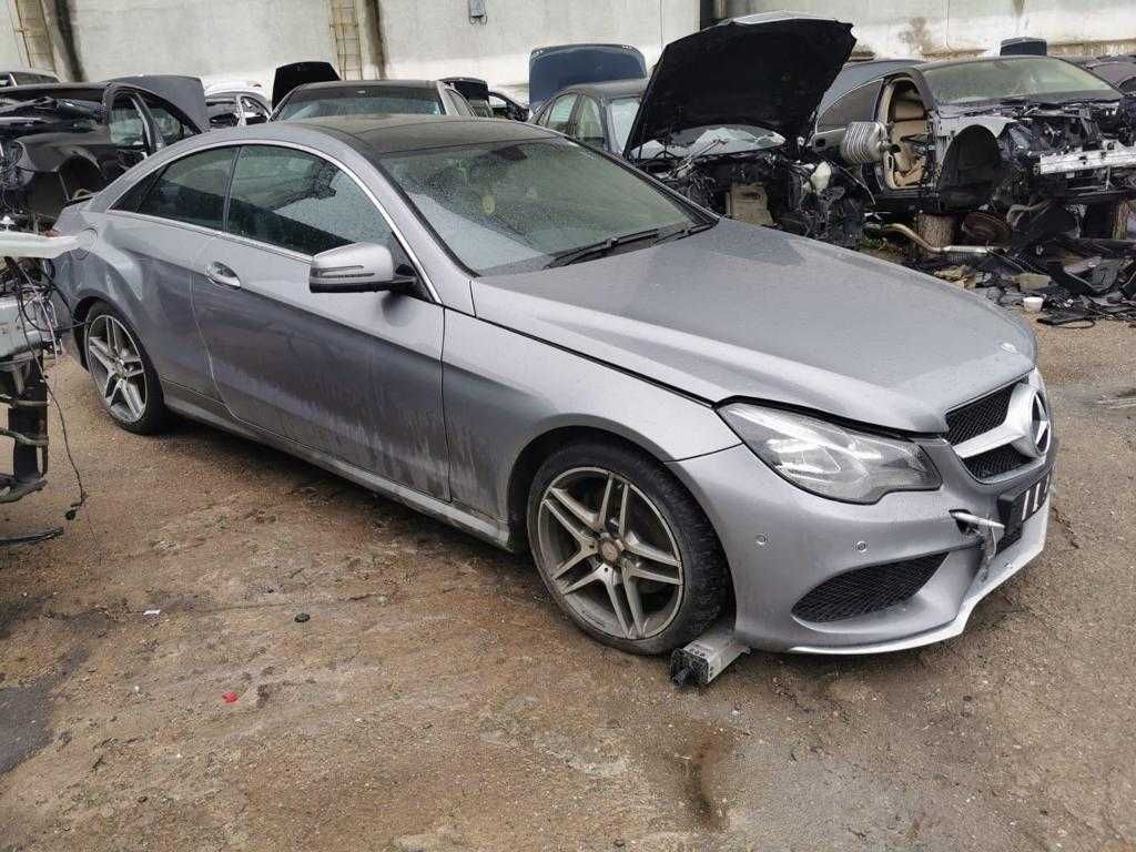 Dezmembrez Mercedes E W207 Coupe/Bara/Usi/Aripi/Far/Stop/Oglinzi