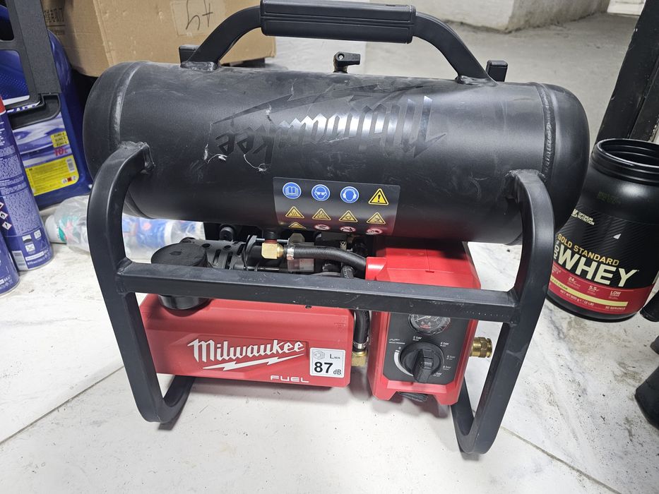 Компрессор milwaukee с ресивером