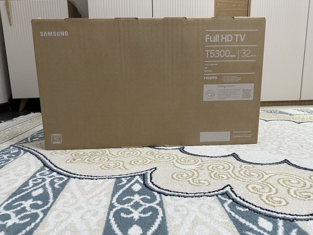 Абсолютно новый телевизор Samsung