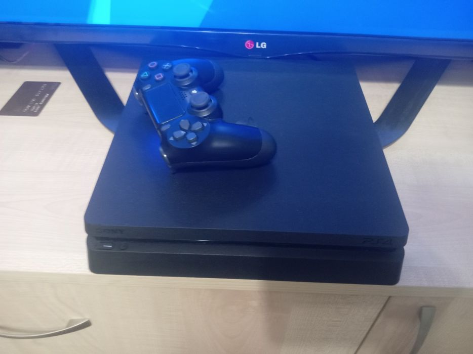 Playstation 4 slim 1 терабайт