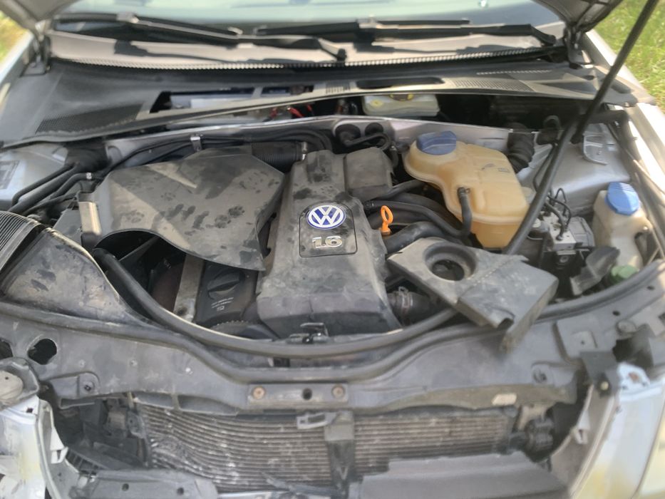 Vand sau schimb 2 passat uri b5.5
