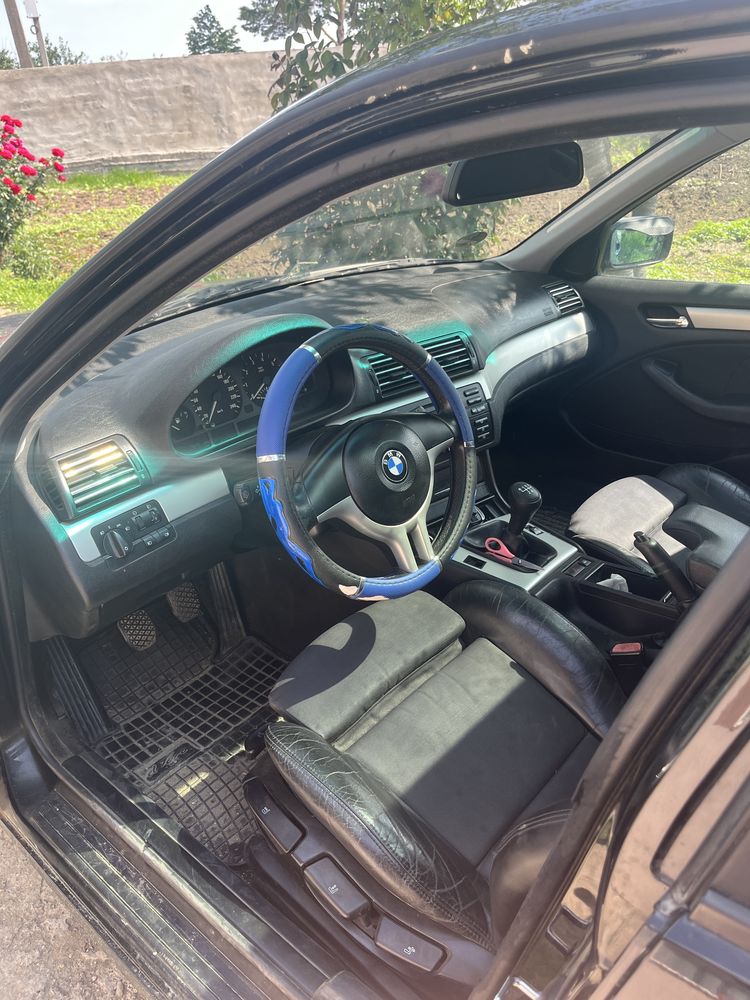 Dezmembrez Bmw e46 facelift