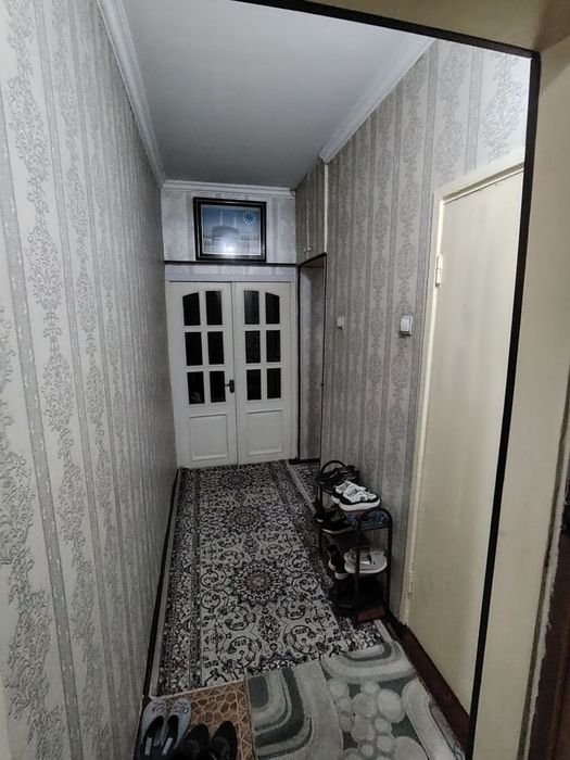 Сергели Дустлик 1. 1/5/5 Квартира чистая, балкон 2x6 не Торц, разделен