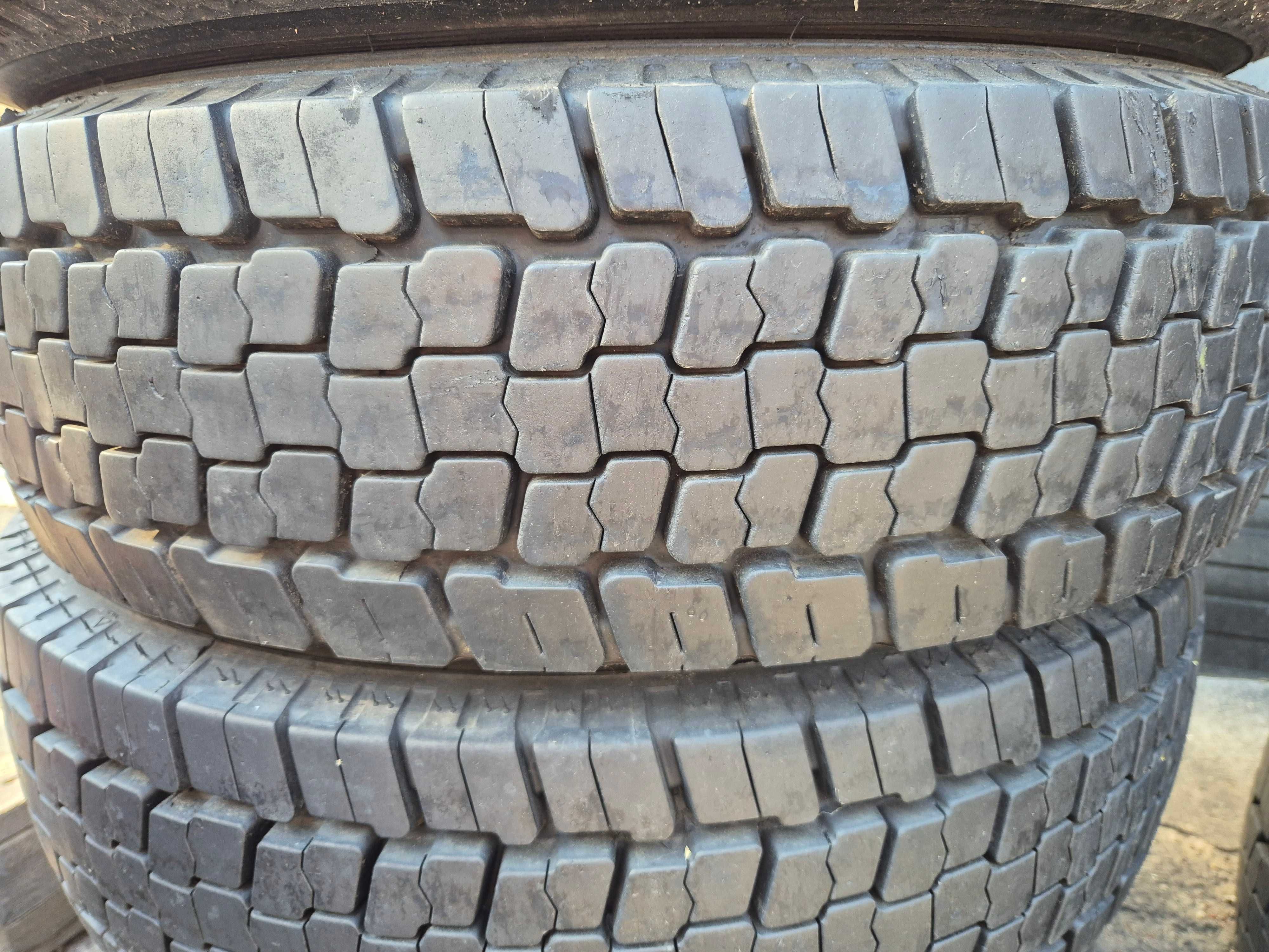 Anvelope Trailer Platforma Remorca - 215/75/17.5  UNIROYAL CA NOI 2013