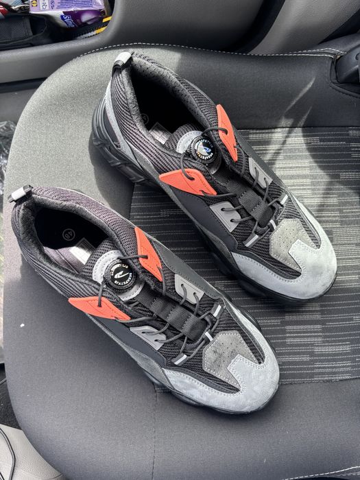 Bocanci cu bombeu metalic 47-48