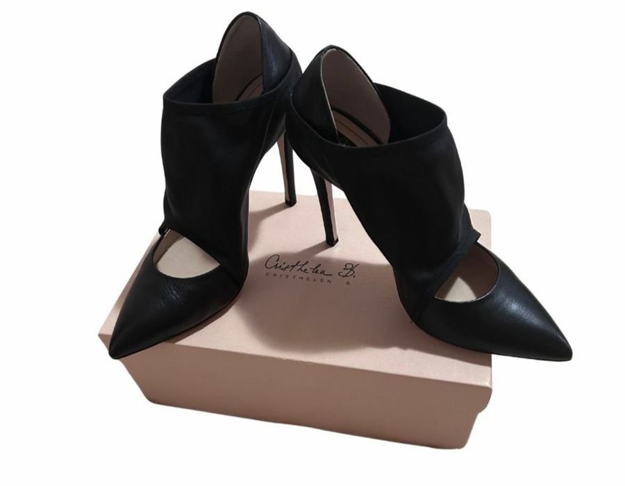 Токчета естествена кожа