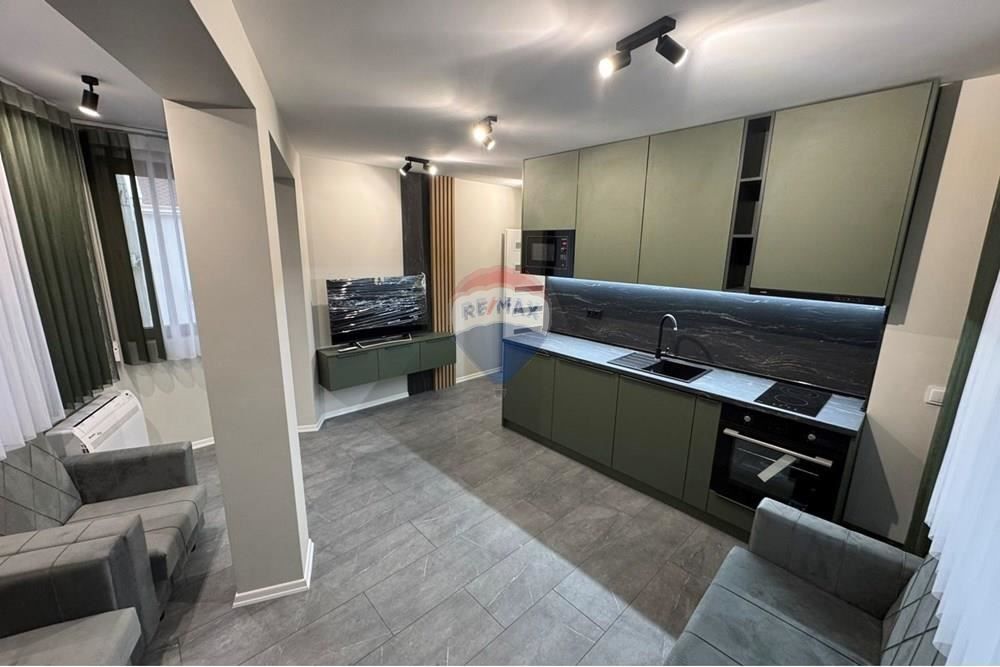 Двустаен апартамент за продажба кв. Бриз В.В 4176