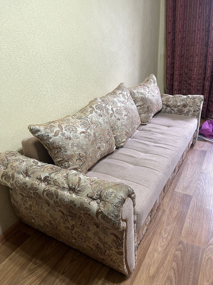 Продается диван