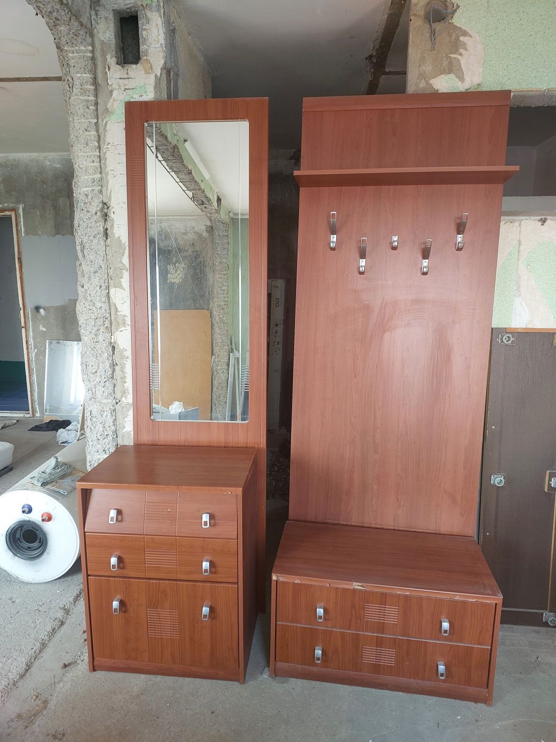 Продам прихожую. 220×140.