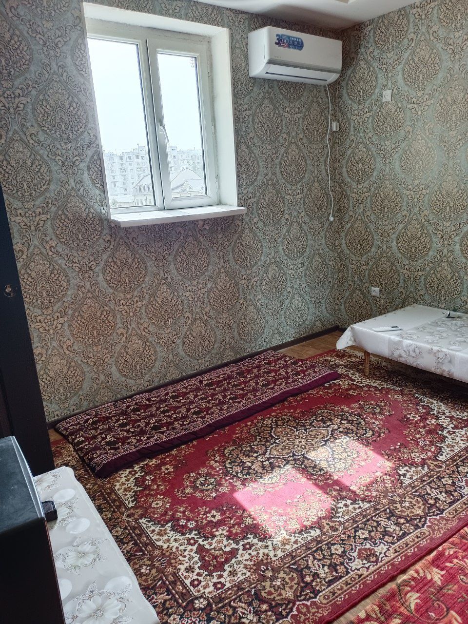 Карасу 6 1 хонали квартира ижарага берилади
